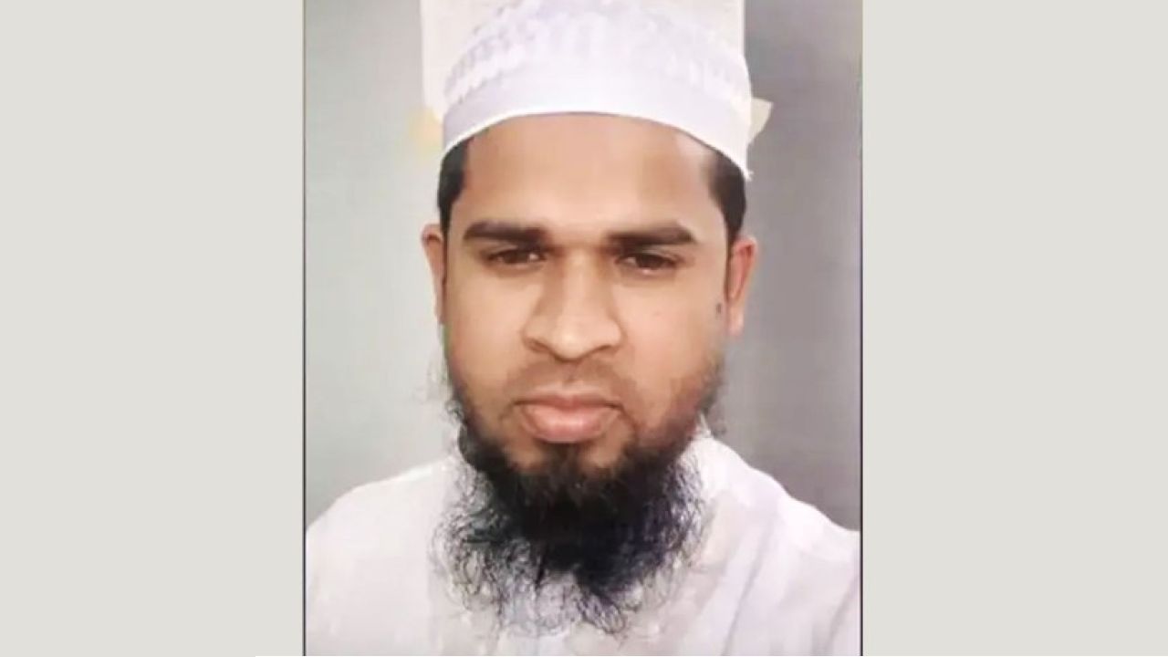 ধর্ষণে শিশু অন্তঃসত্ত্বা, পলাতক মাদ্রাসাশিক্ষক র‌্যাবের হাতে আটক