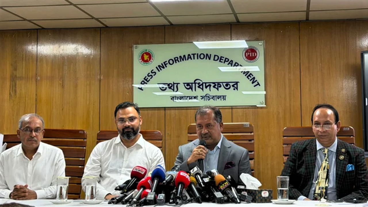 আগামী বিশ্বকাপে বিজ্ঞাপন থেকে মুনাফার লক্ষ্য সরকারের: তথ্যমন্ত্রী