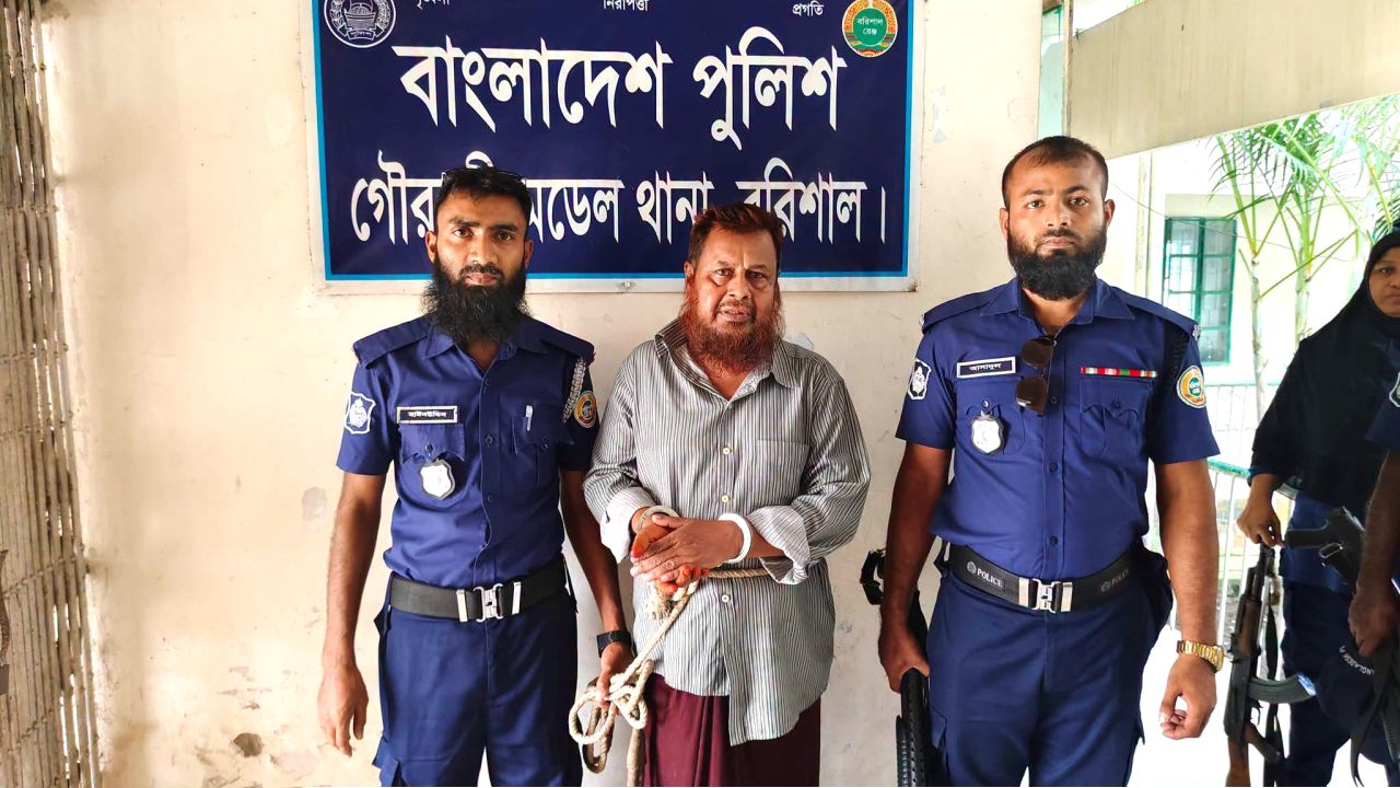 ফাঁসিতে দণ্ডিত এরশাদ শিকদারের মামলার দ্বিতীয় আসামি গৌরনদীতে আটক 